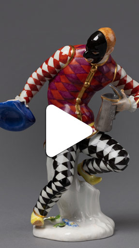 Видео Скульптура «Арлекин с кувшином»